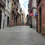 Apartacuento Con Terraza Casco Antiguo Oviedo