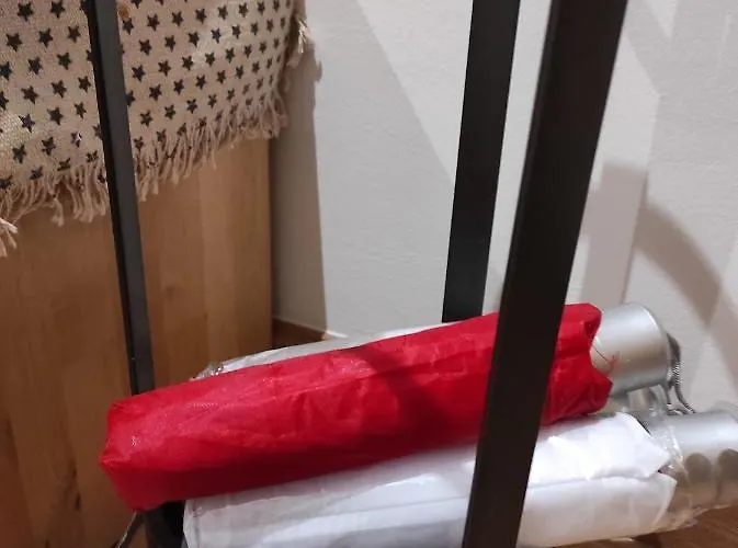 Apartacuento Con Terraza Casco Antiguo Apartamento