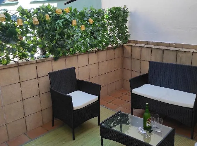 Apartacuento Con Terraza Casco Antiguo Oviedo