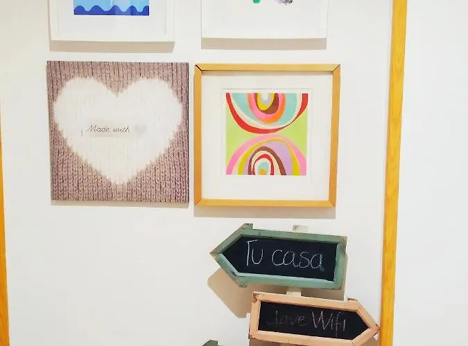 Apartacuento Con Terraza Casco Antiguo * Oviedo